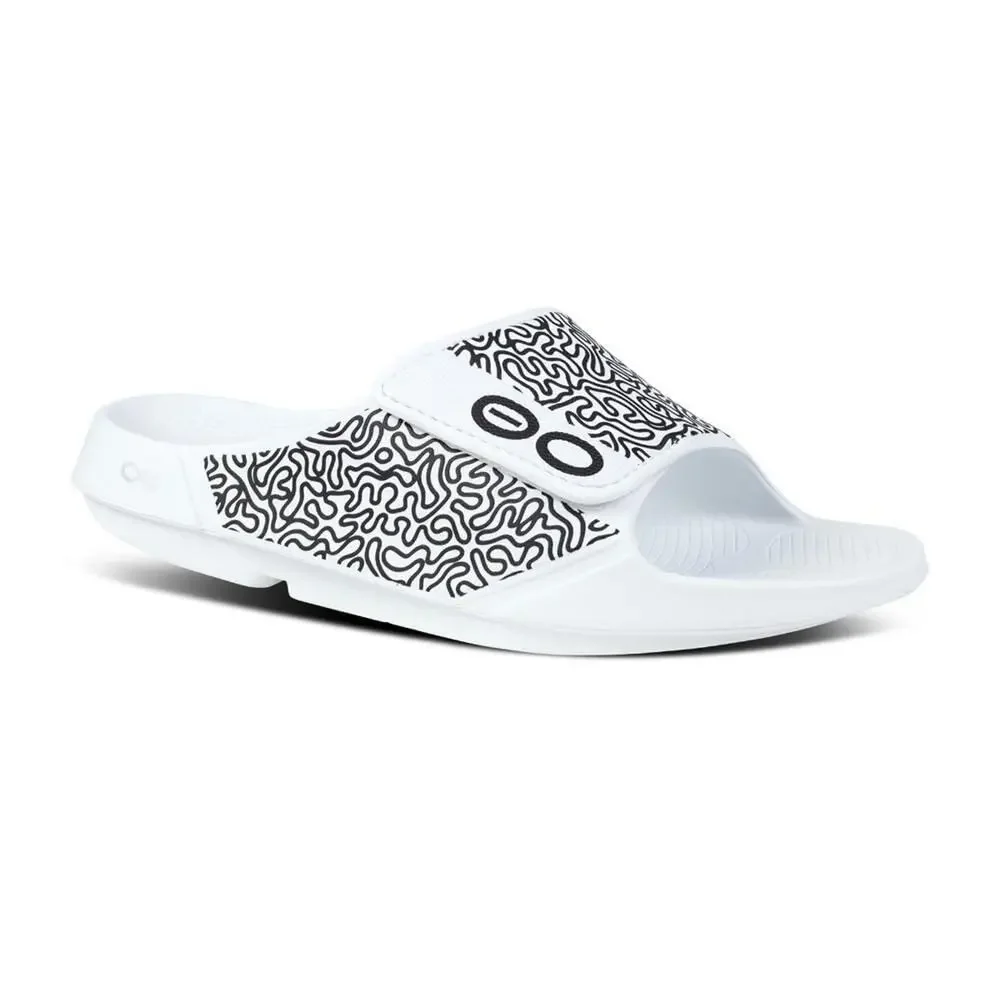 UNISEX OOAHH SPORT FLEX LIMITED SLIDE SANDAL (WHITE LABYRINTH)